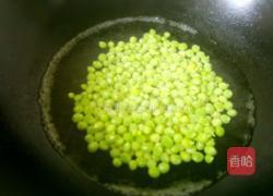 豌豆炒肉末的做法图解6