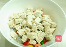 鸡蛋烤馒头丁的做法图解3