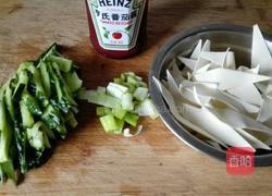 蕃茄酱炒面片的做法图解1