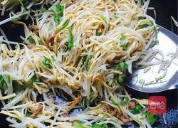 小炒豆芽肉丝的做法图解8
