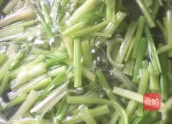 芹菜炒牛肉的做法图解3