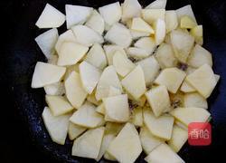 辣白菜炒土豆片的做法图解5