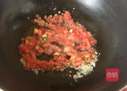 青椒茄汁宽面的做法图解8