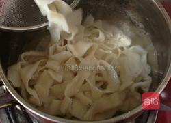 青椒茄汁宽面的做法图解13