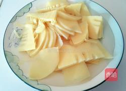 酸笋炒花蛤的做法图解2