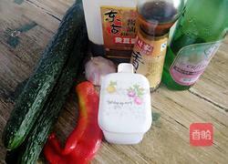 翠玉黄瓜的做法图解1