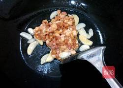 紫苏肉沫炒四季豆的做法图解4