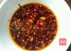 皮蛋拌黄瓜的做法图解3