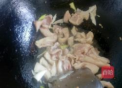 双椒炒肉的做法图解3