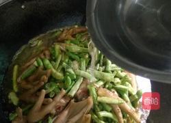 鸡脚烧四季豆的做法图解8