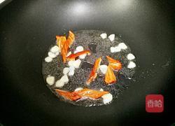 丝瓜炒油条的做法图解3