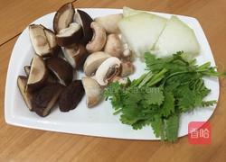 自制椰子鸡的做法图解3