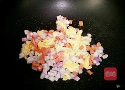 洋葱火腿炒饭的做法图解5