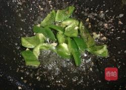 青椒炒猪肝的做法图解7
