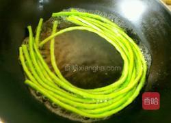 豇豆棒棒糖的做法图解2