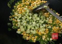 辣炒玉米黄瓜的做法图解6