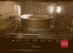 Illustration of how to make chiffon cake (eight inches) 13