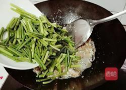 肉片蒜苔的做法图解7