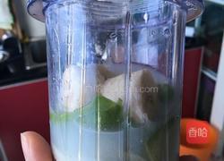 牛油果香蕉奶昔的做法图解2