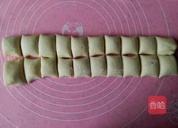 椒盐小花卷的做法图解10