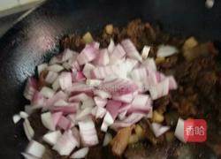 牛肉炒饭的做法图解3