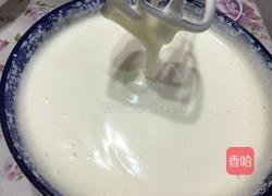 黑加仑纸杯蛋糕的做法图解3