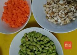 七彩腊味豆的做法图解2
