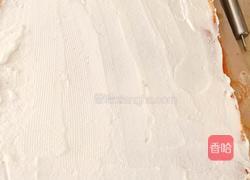 草莓奶油蛋糕卷的做法图解13