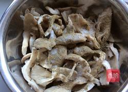 椒盐蘑菇的做法图解5