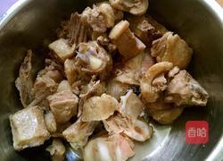 土豆炖鸭子的做法图解1