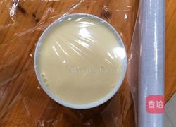 牛奶炖蛋的做法图解5