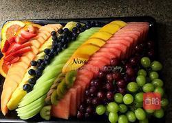 缤纷水果果冻的做法图解1