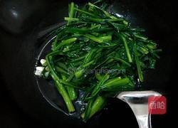 蒜香苦麦菜的做法图解6