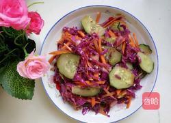凉拌紫甘蓝的做法图解7