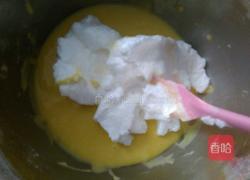 6寸戚风蛋糕的做法图解9