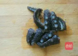 Illustration of tomato and sea cucumber soup 3