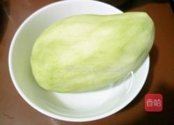 梅汁酸甜青芒果的做法图解1