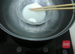 酸奶芒果慕斯蛋糕的做法图解3