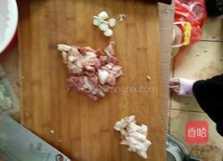 家常炒菜花的做法图解1