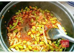 鲜豆炒面的做法图解3