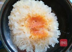 苹果炖银耳羹的做法图解2