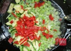 火腿肠蛋炒饭的做法图解4