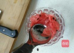 简易版西瓜刨冰的做法图解2