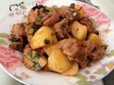 土豆炖排骨