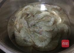白灼虾的做法图解1