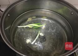 白灼虾的做法图解4