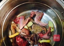 山药炖鸽子汤的做法图解4