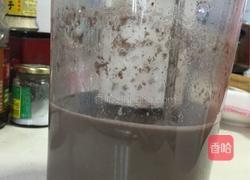 黑豆核桃黑芝麻豆浆的做法图解5