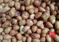 炸蒜香花生的做法图解1