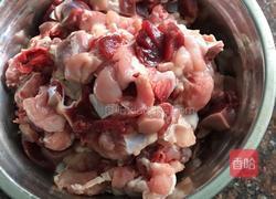 鸡腿炒尖椒的做法图解2